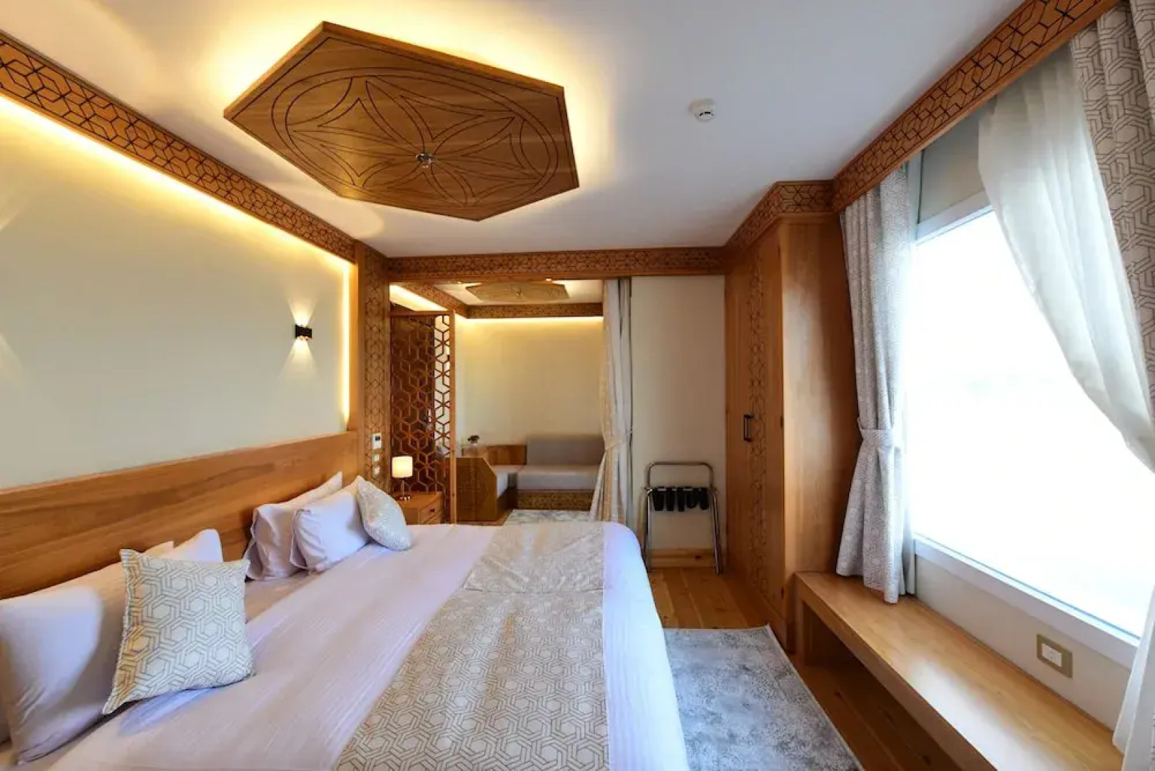 Azhar Dahabiya Luxury Suites