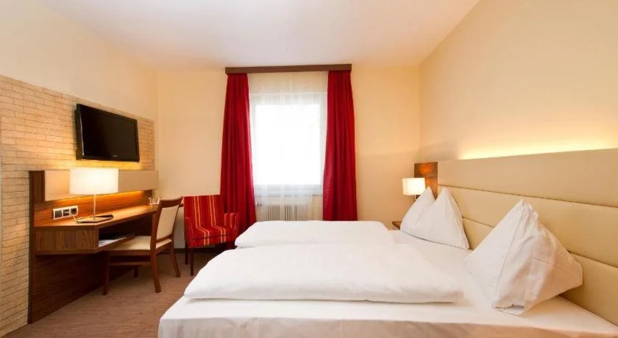 Hotel 4 Jahreszeiten