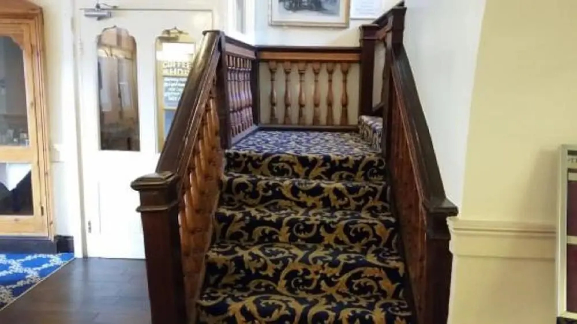 The Rose and Crown Hotel