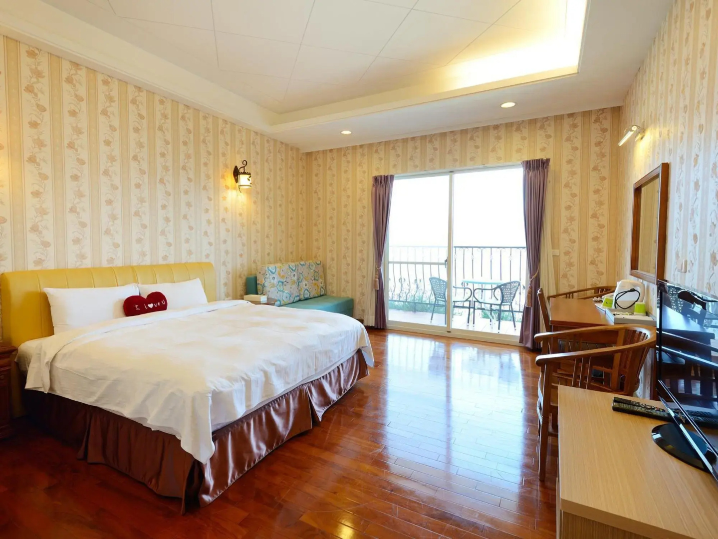 Love Chingjing Mori Bed and Breakfast