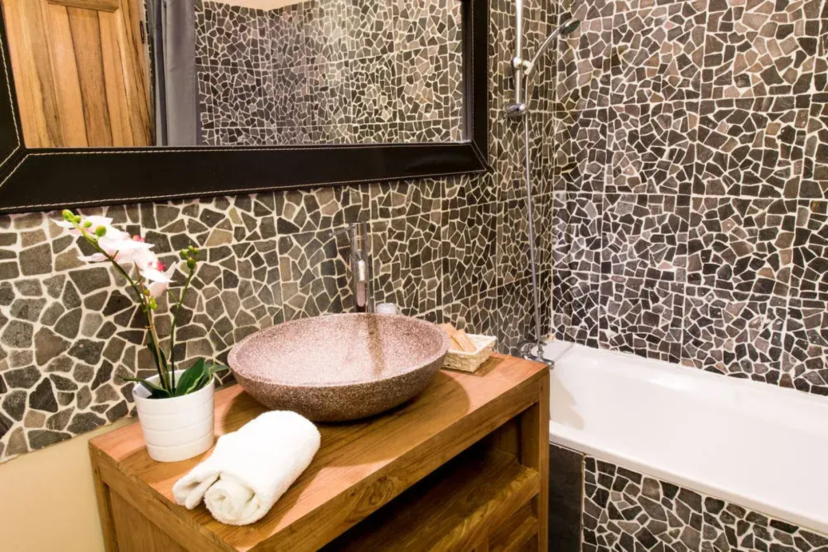 Le Milos Residence Hotel