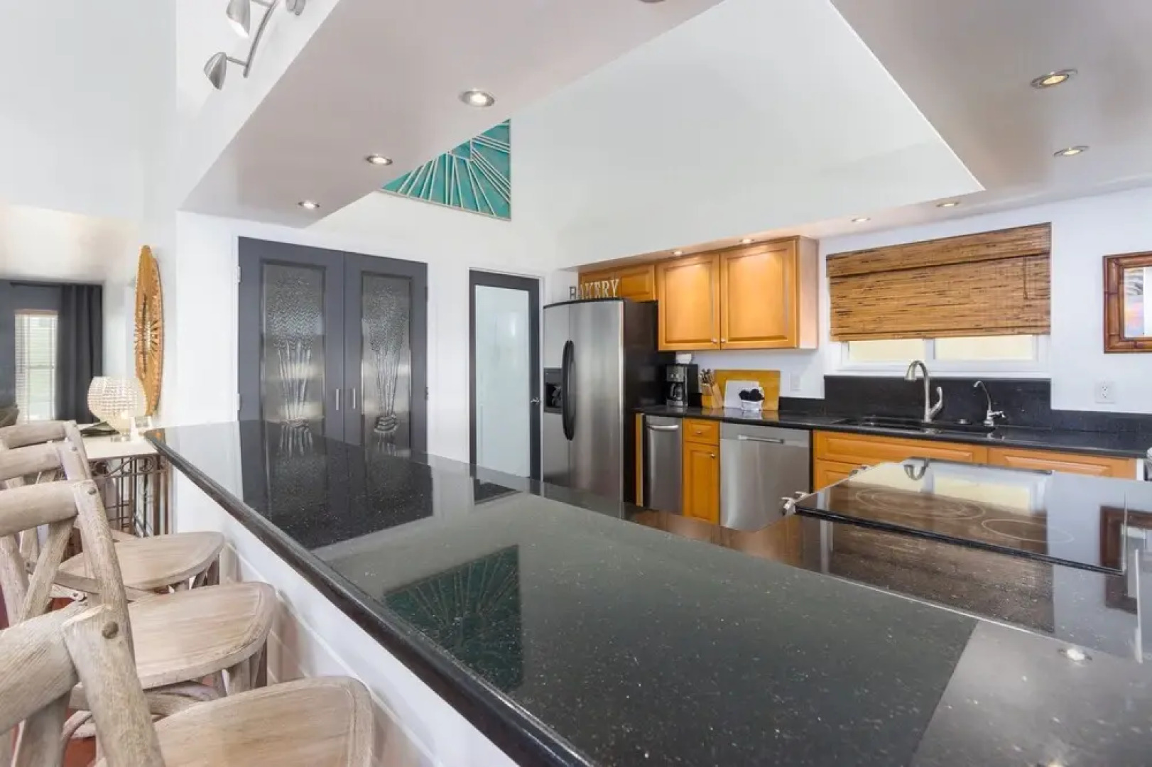 On The Rocks 6 Bedroom Home by Redawning