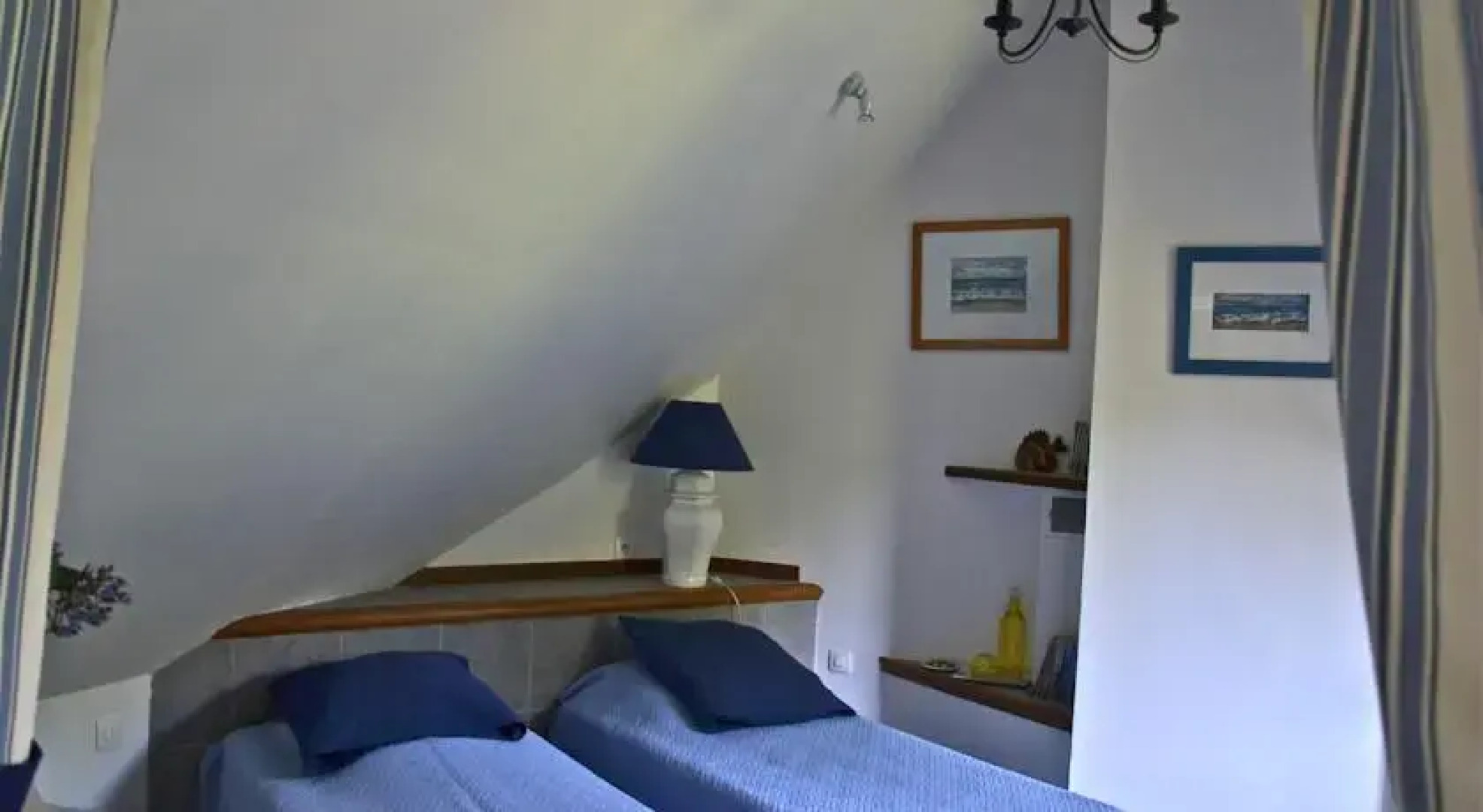 LAtelier du Petit Chemin qui Sent la Noisette