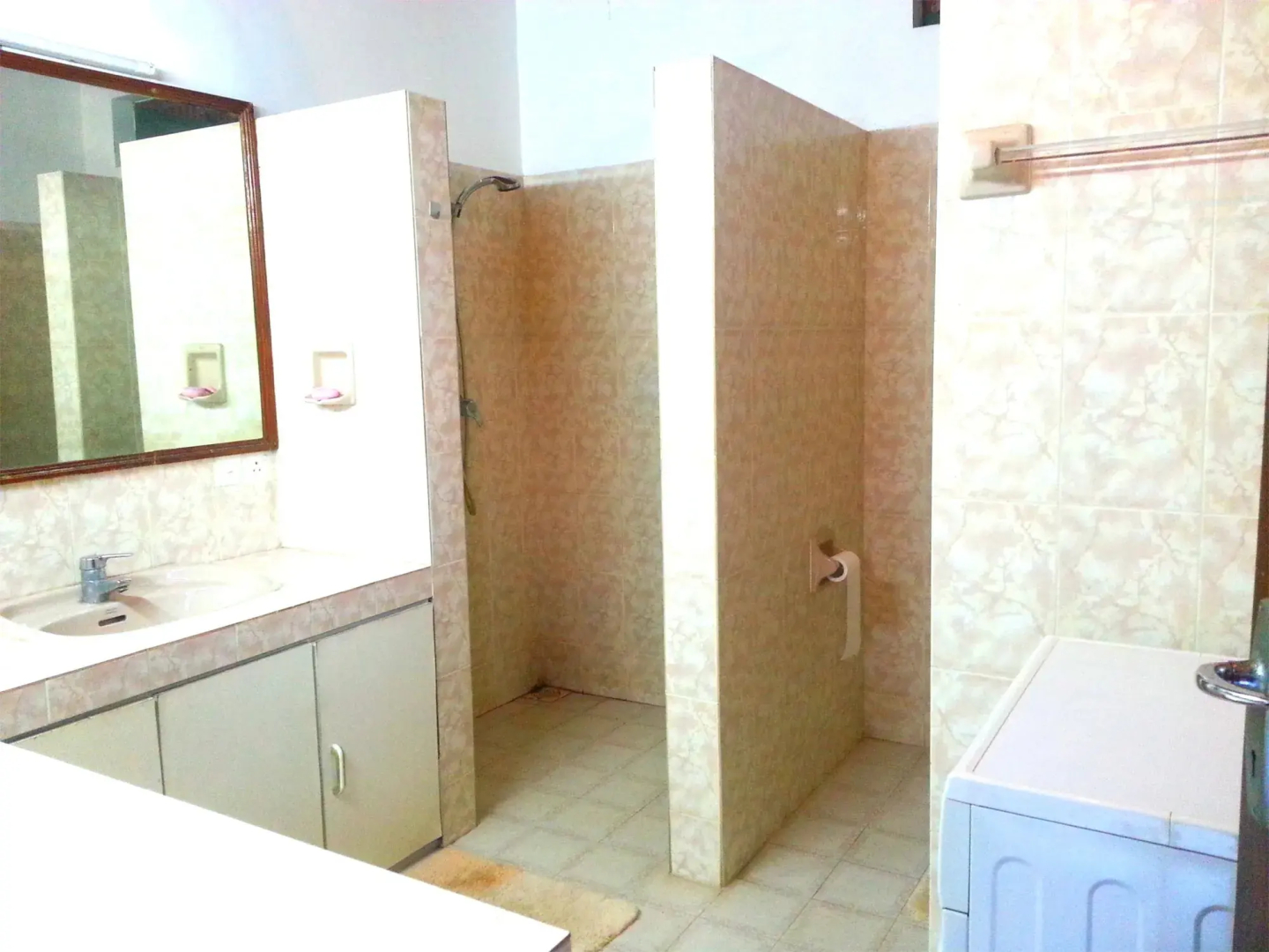 Chaya Villa Guest House