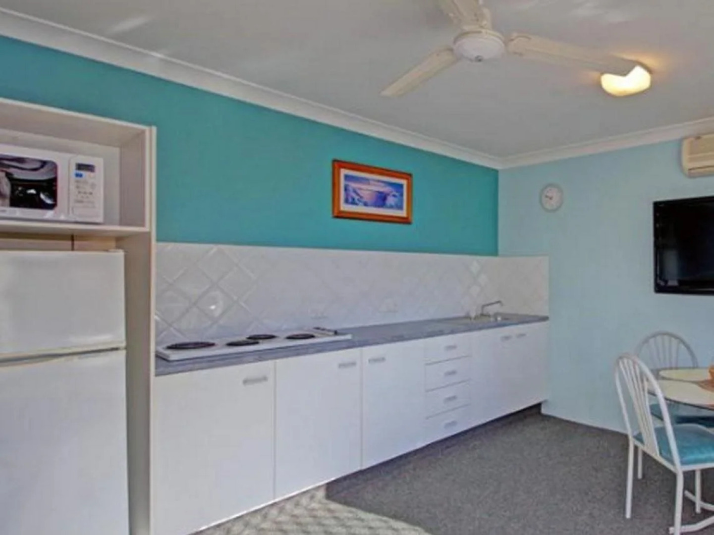 Allamanda Apartments