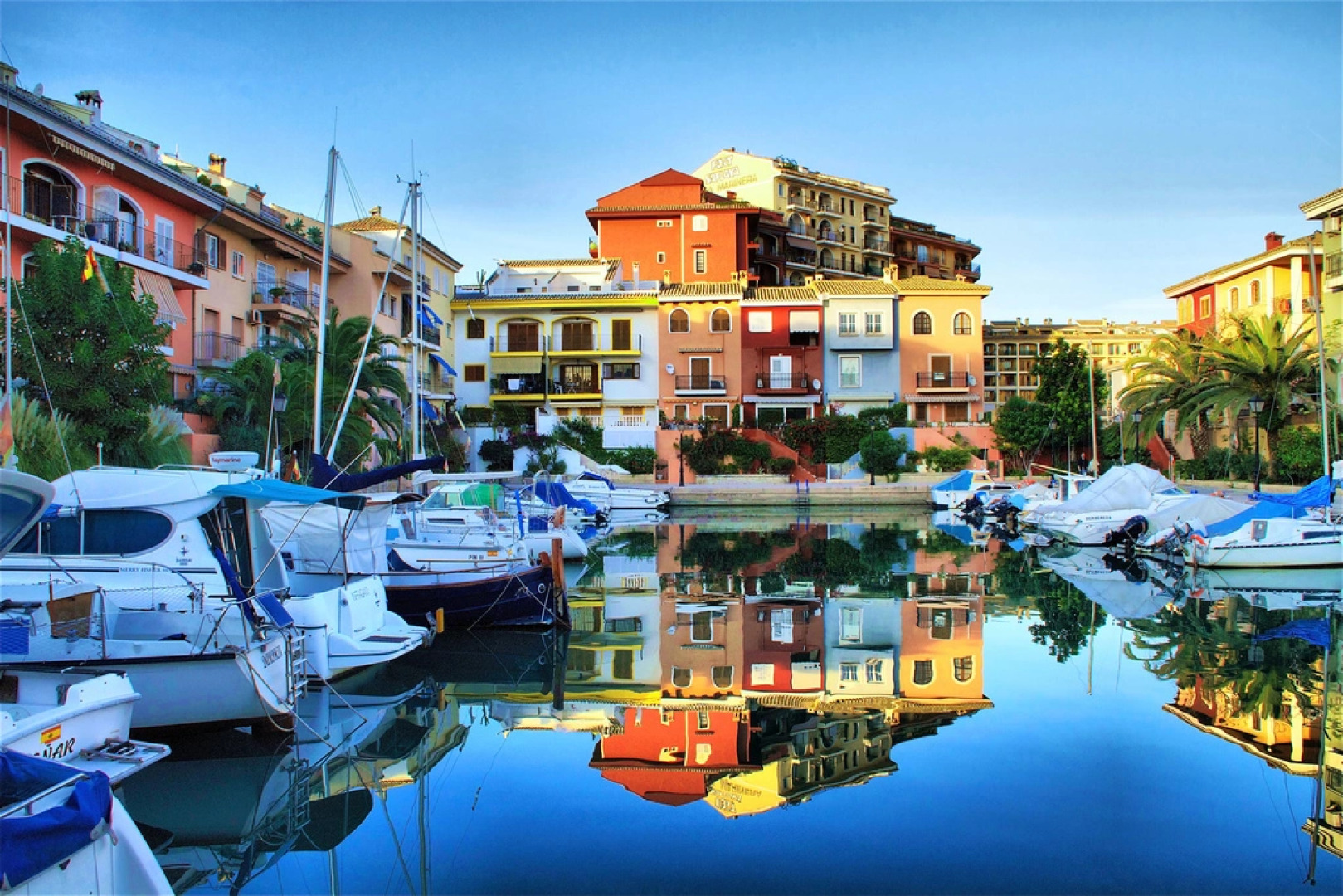 Apartamentos Valencia Port Saplaya