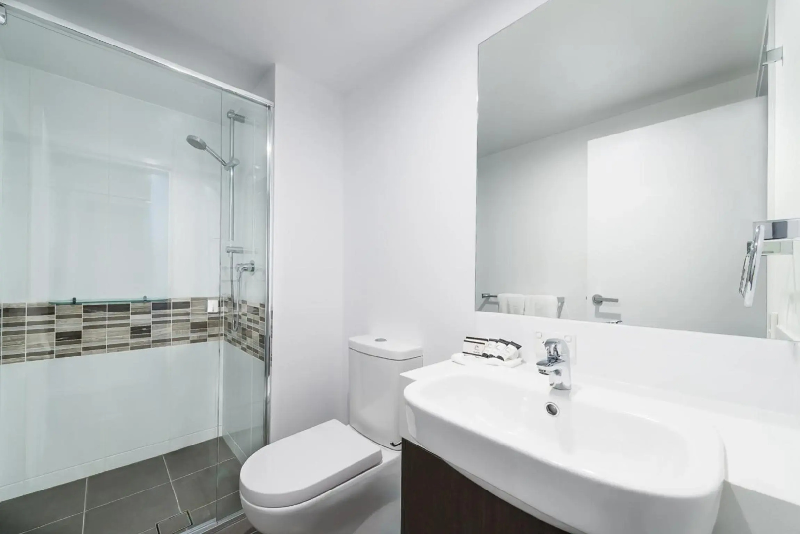 Pacific Sands Apartments