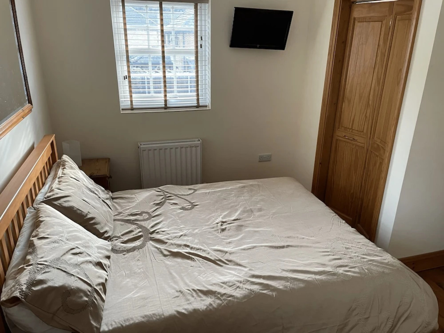 Whitehouse Guest House