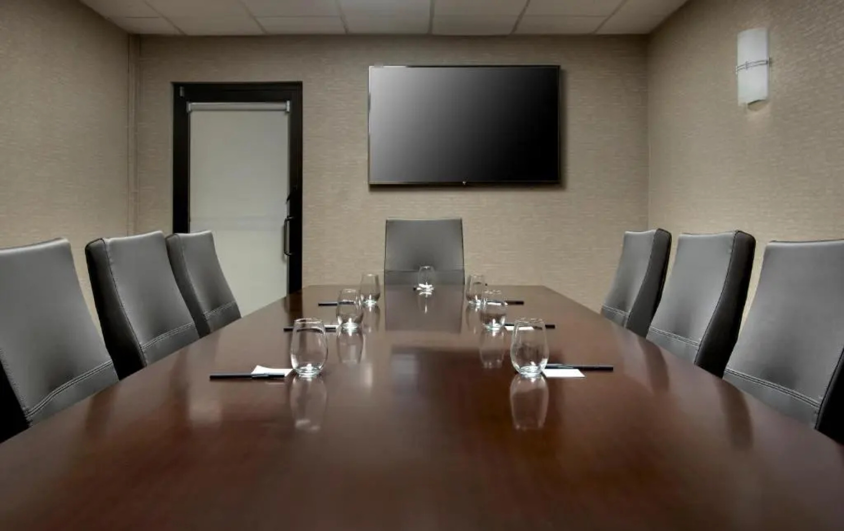 Courtyard by Marriott Albion