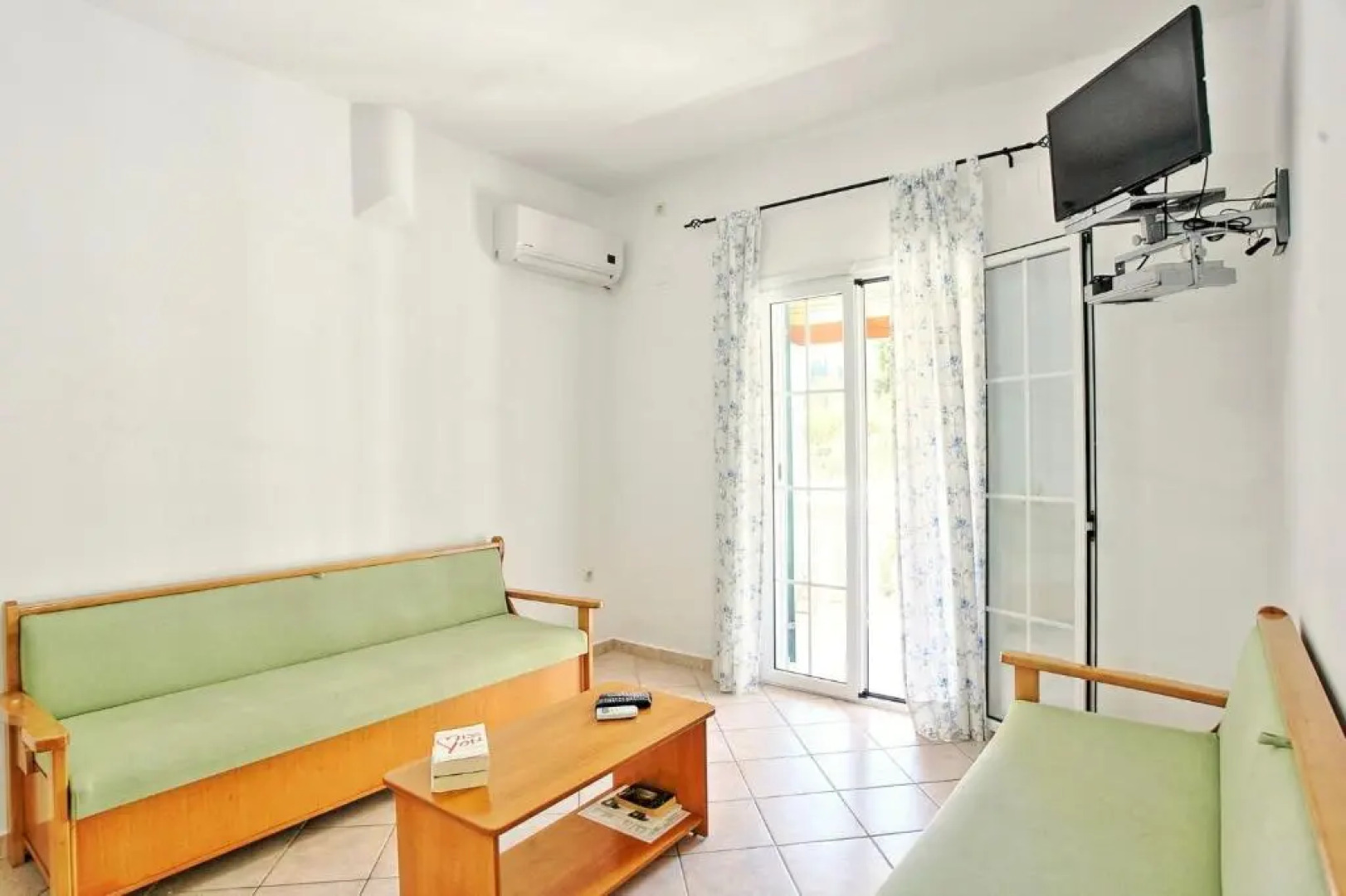 Beach Villa Nancy by MediterraneanVillas