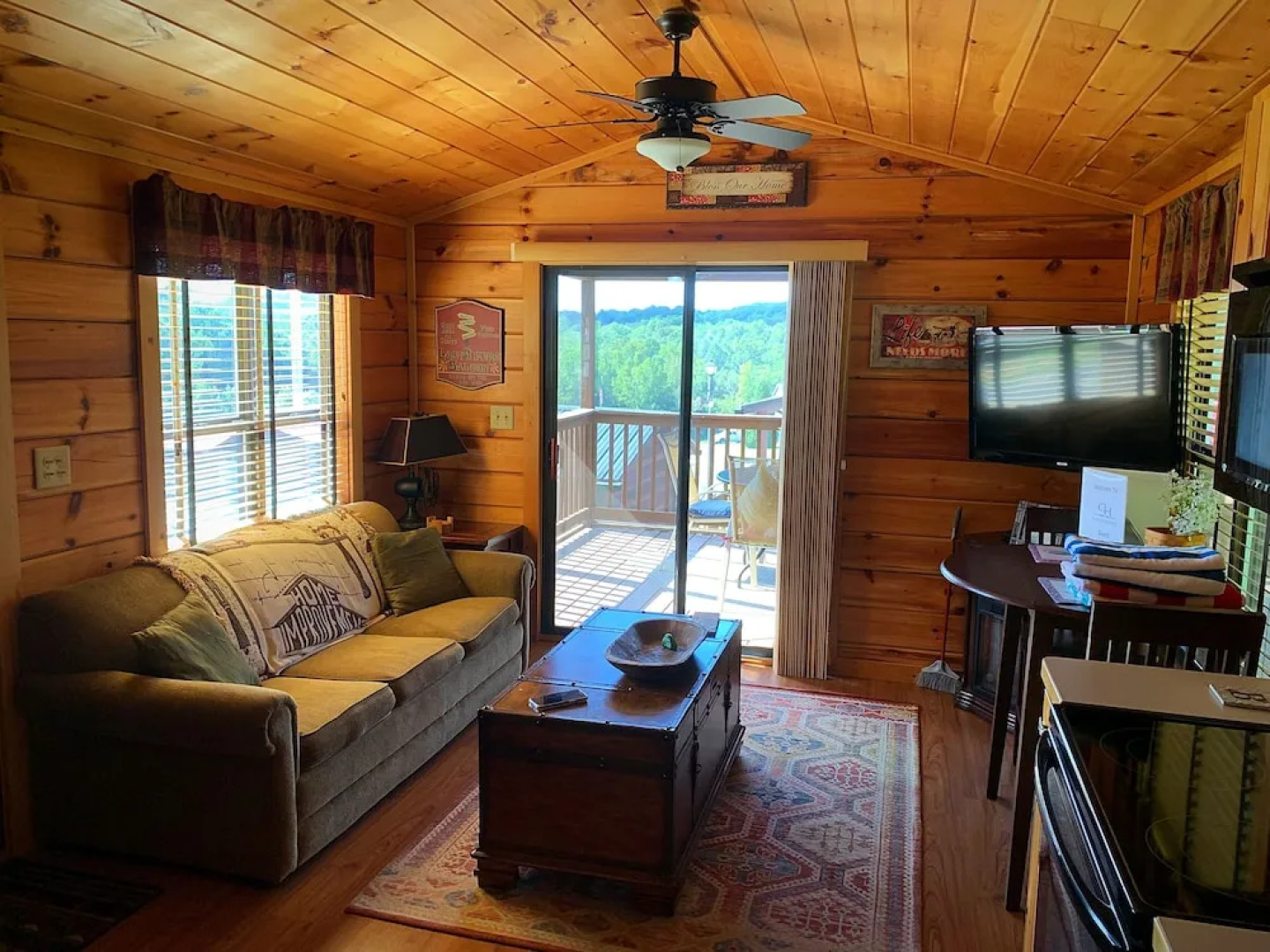 Copperhead Lodge and Resort Cabin Rentals