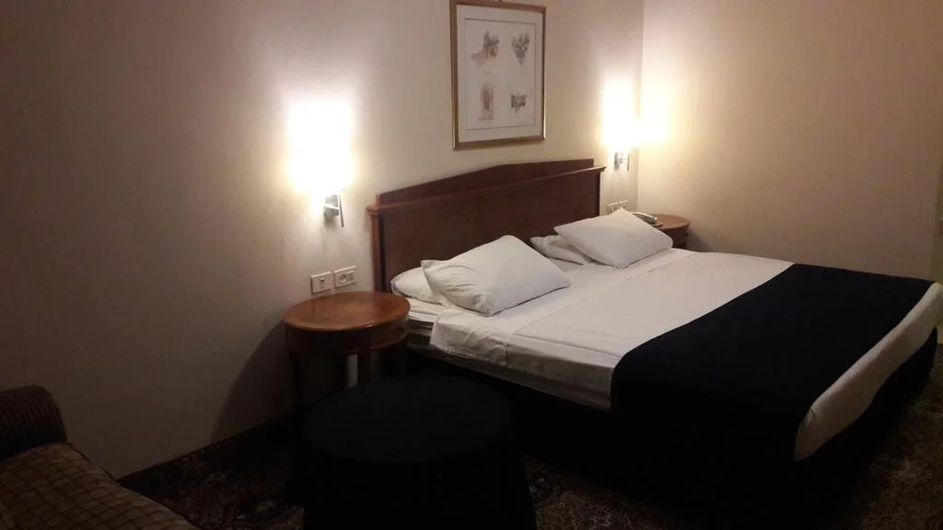Shepherd Hotel