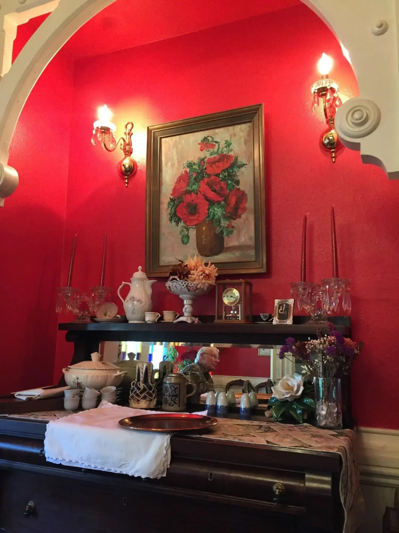 Historic 1859 Woldert-spence Manor