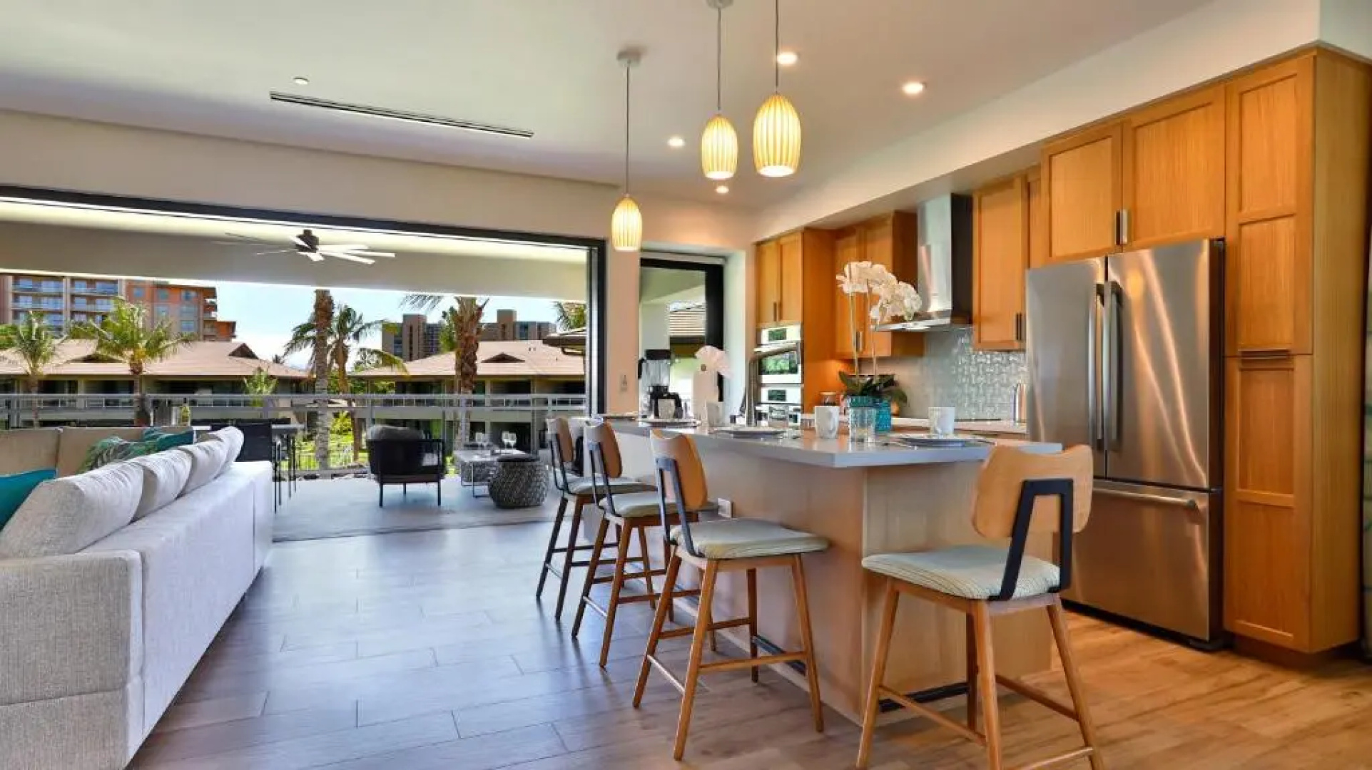 Maui Westside Presents - Luana Garden Villas 15D