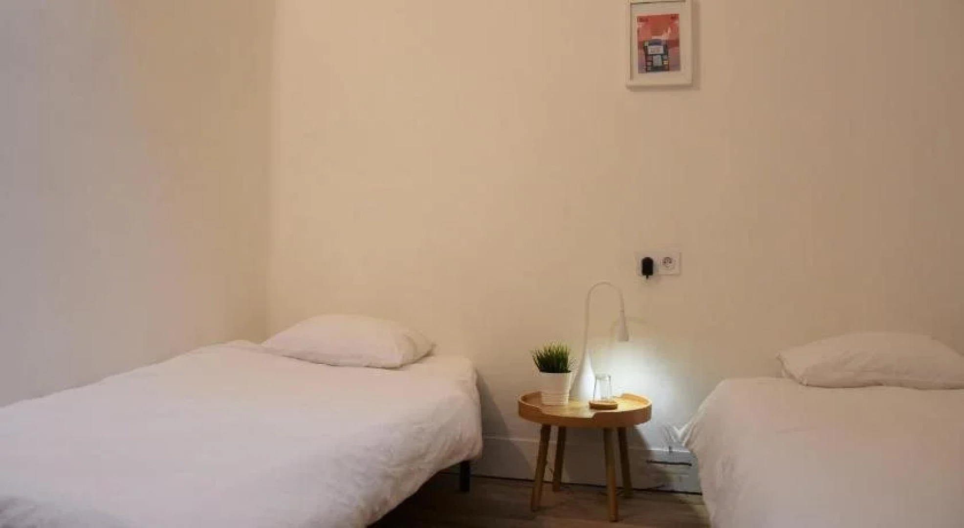 APT Slow City Hostel