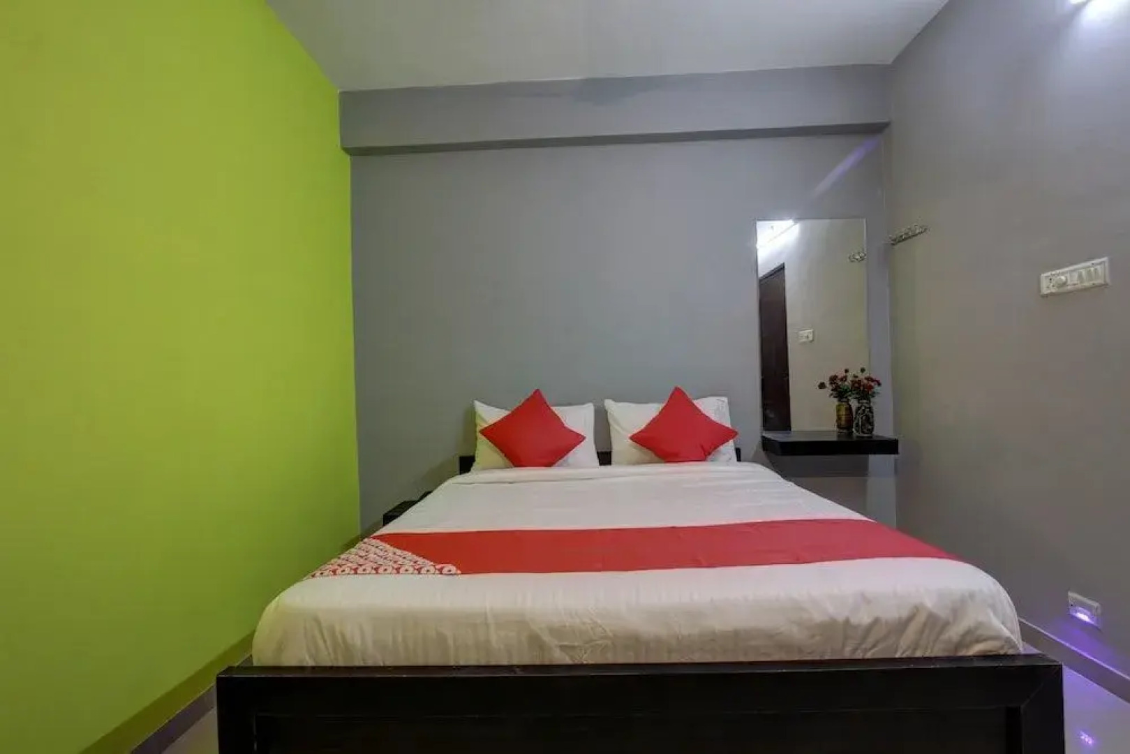 GM Grande by OYO Rooms