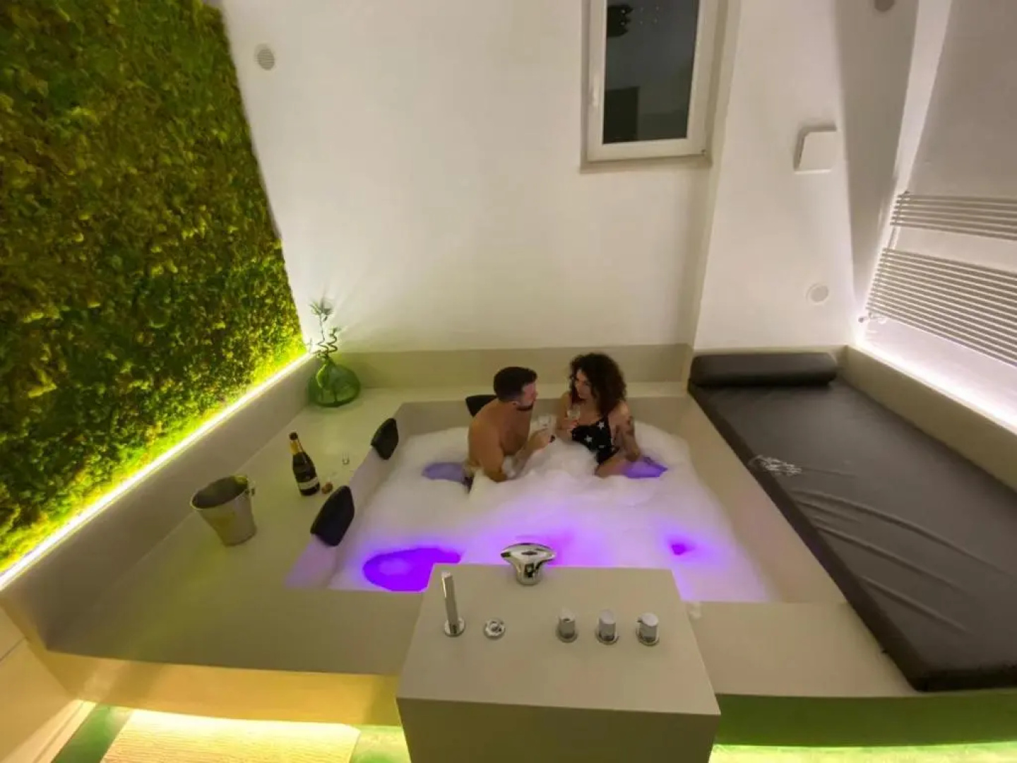 Suite61