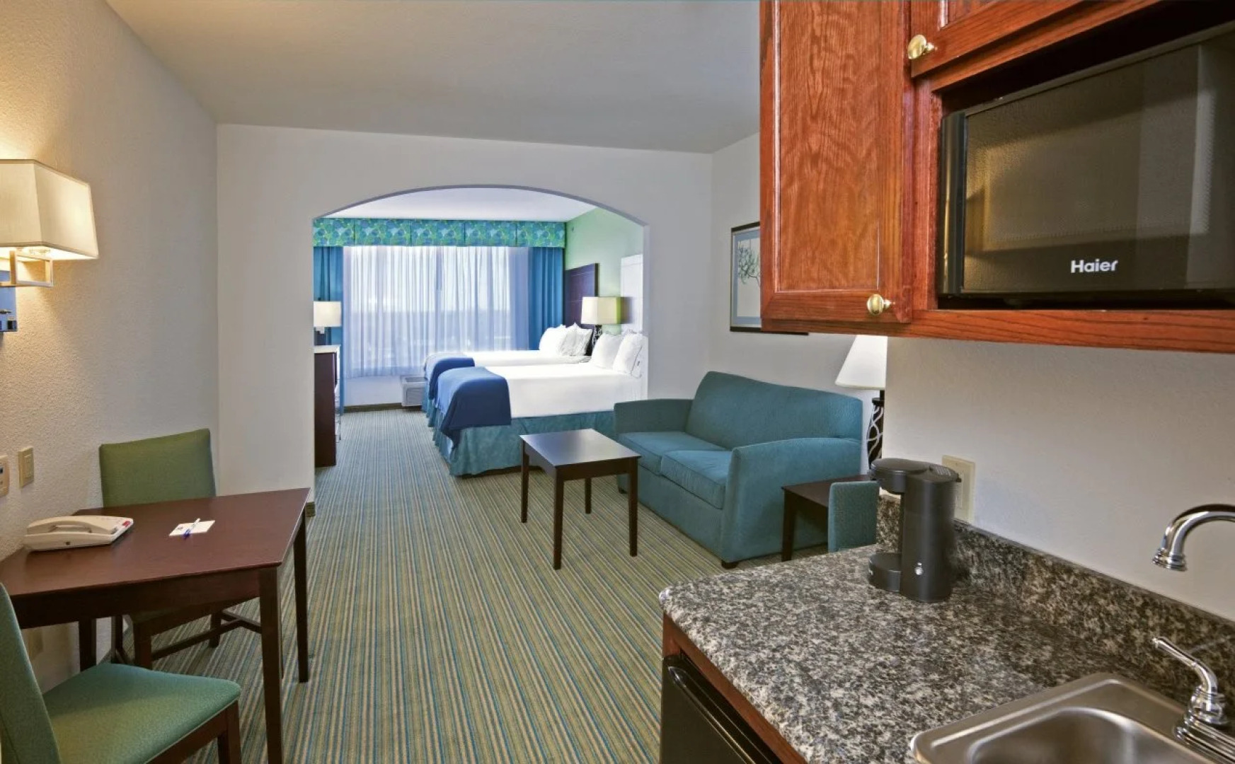 Holiday Inn Express Hotel & Suites Graham by IHG