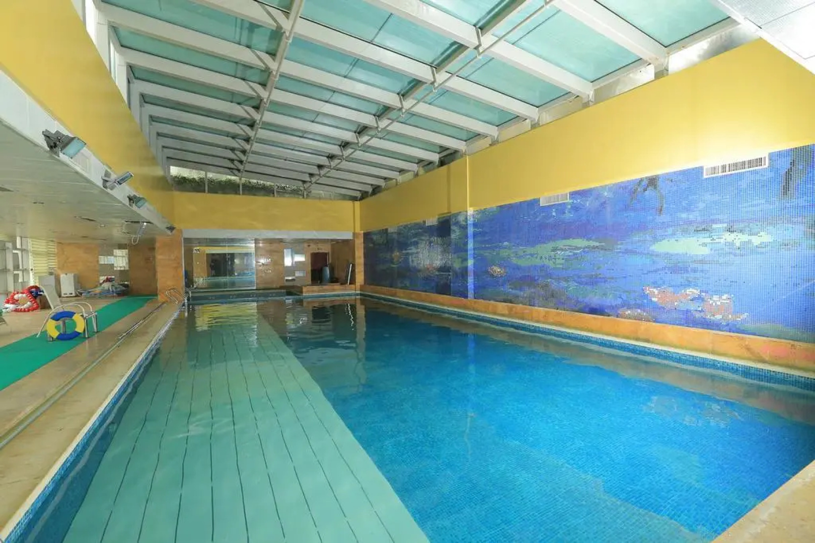Westlake 7 Service Apartment