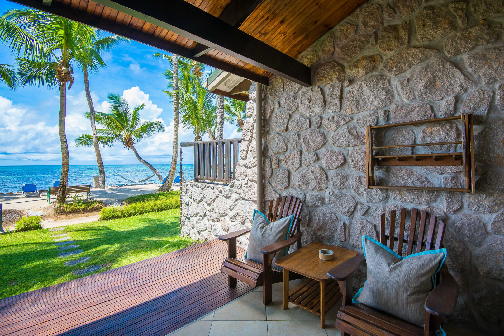 Coco de Mer Hotel and Black Parrot Suites