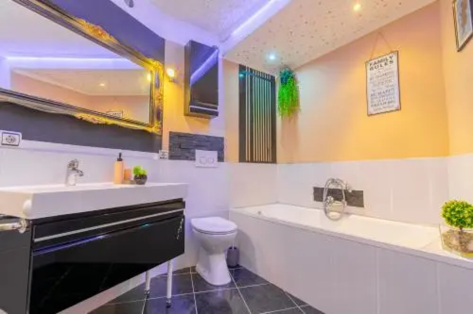 Apartments Villa Tomaš