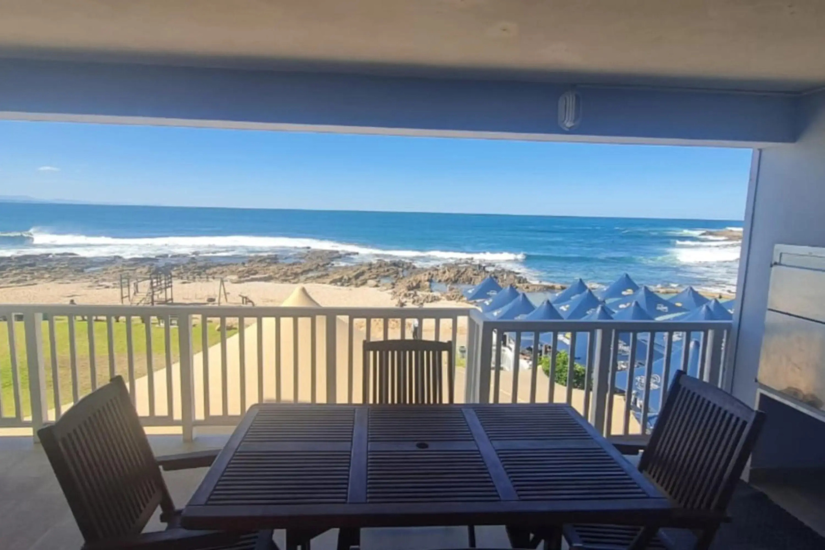 Point Village Hotel