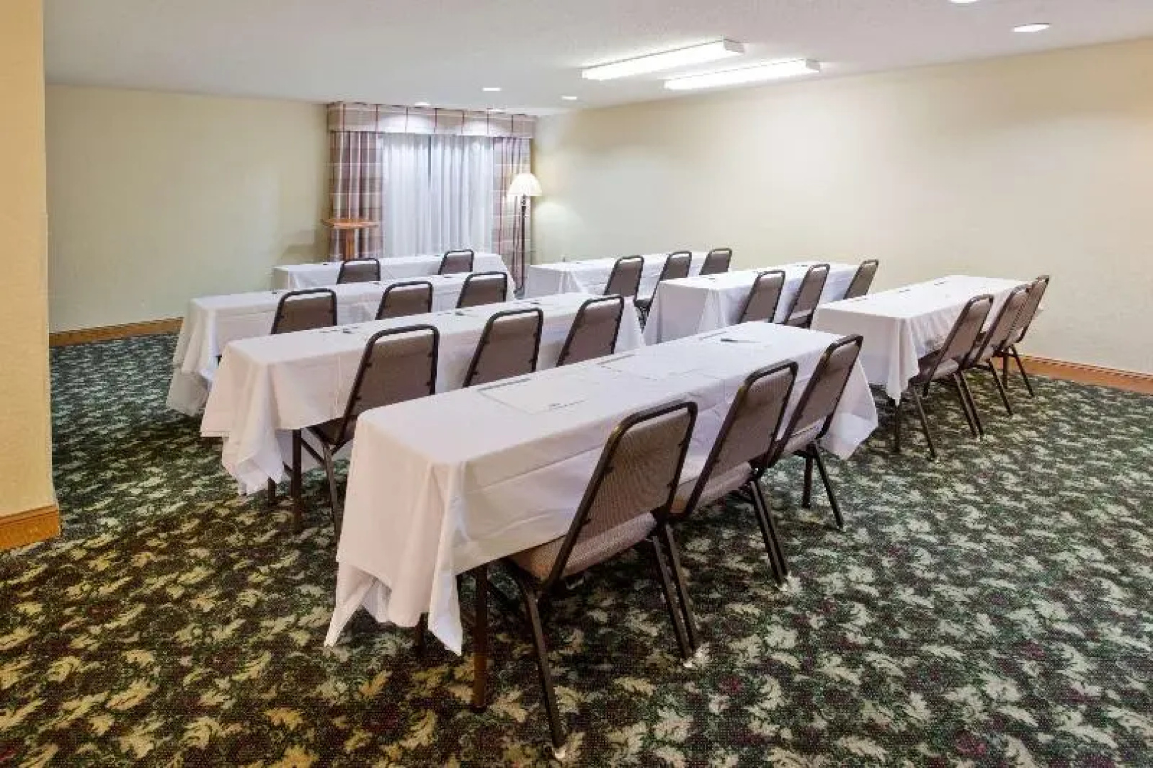 Country Inn & Suites Hiram
