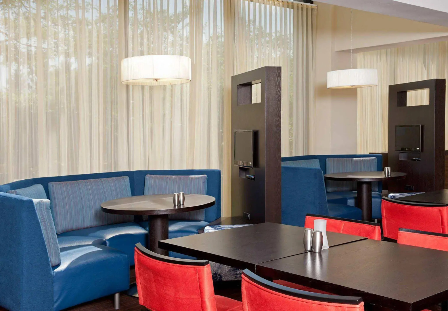 Courtyard Chicago Elmhurst/Oakbrook Area