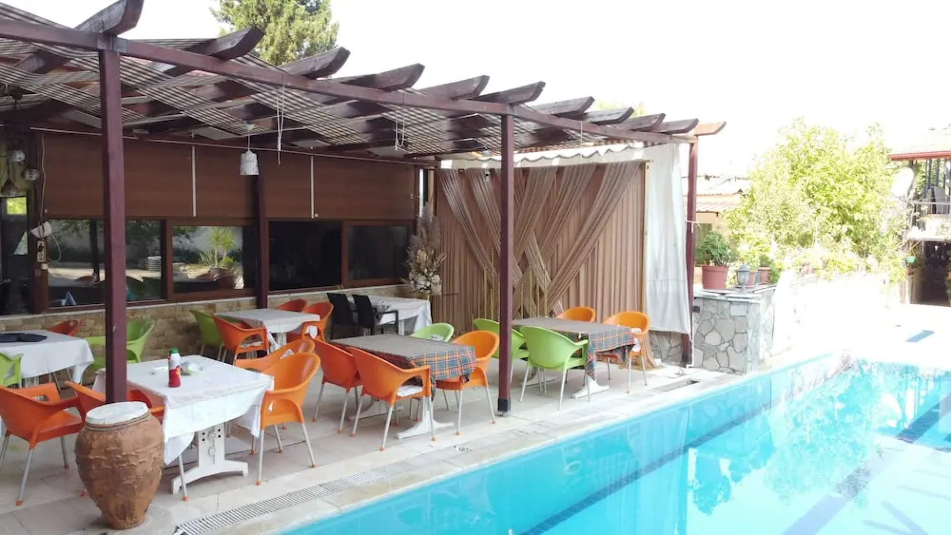 Shah Sultan Ozturk Hotel