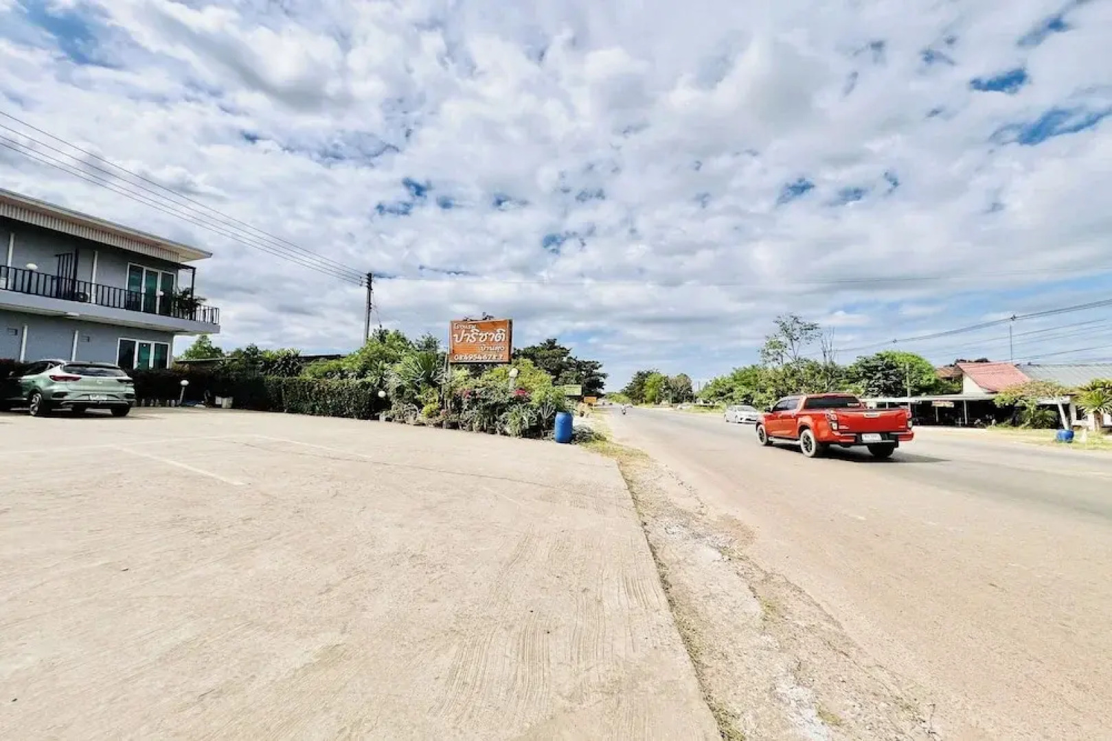 Parichat Bandung Hotel