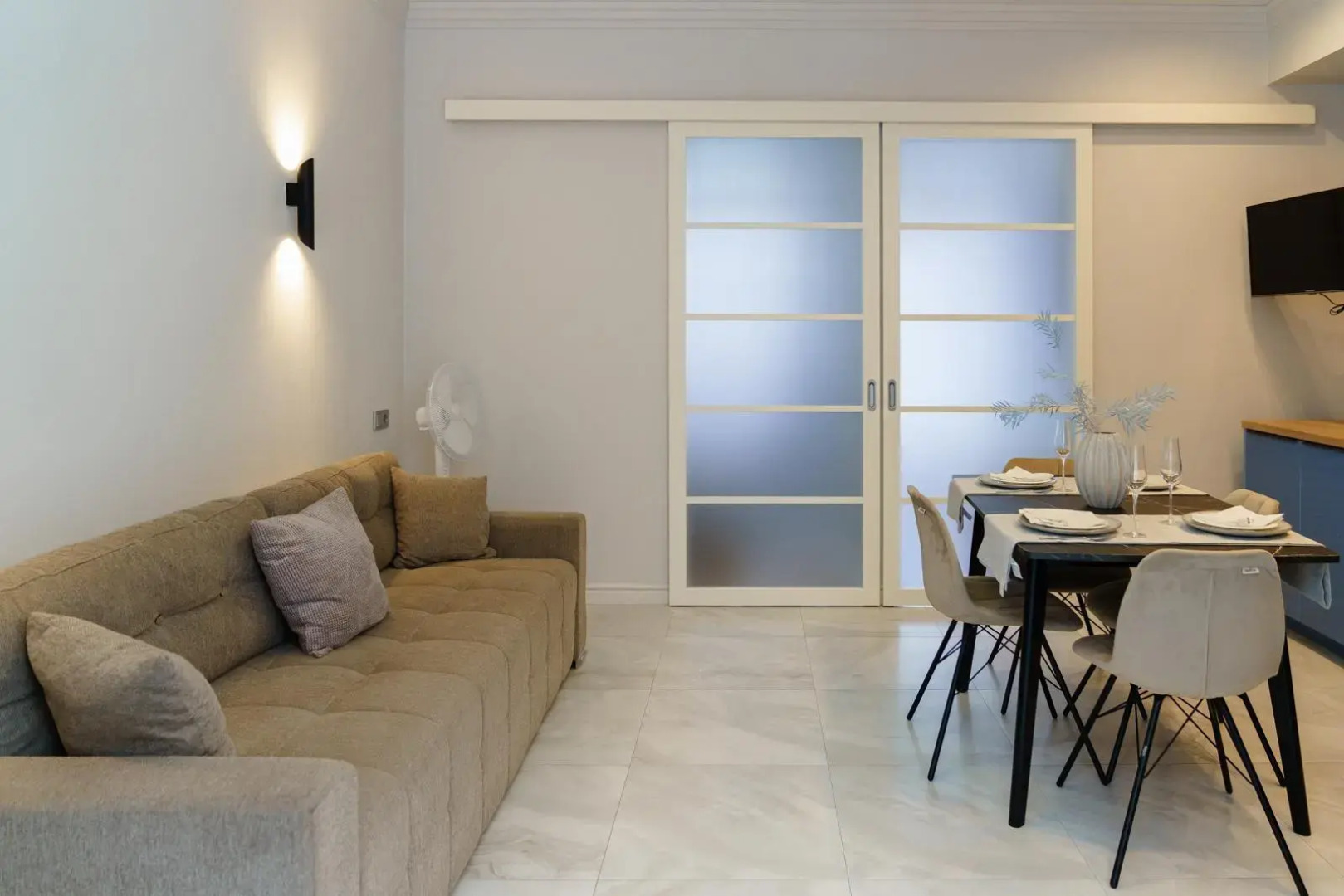 Апартаменты Apart-Deluxe Легенды моря на улице Ленина 15