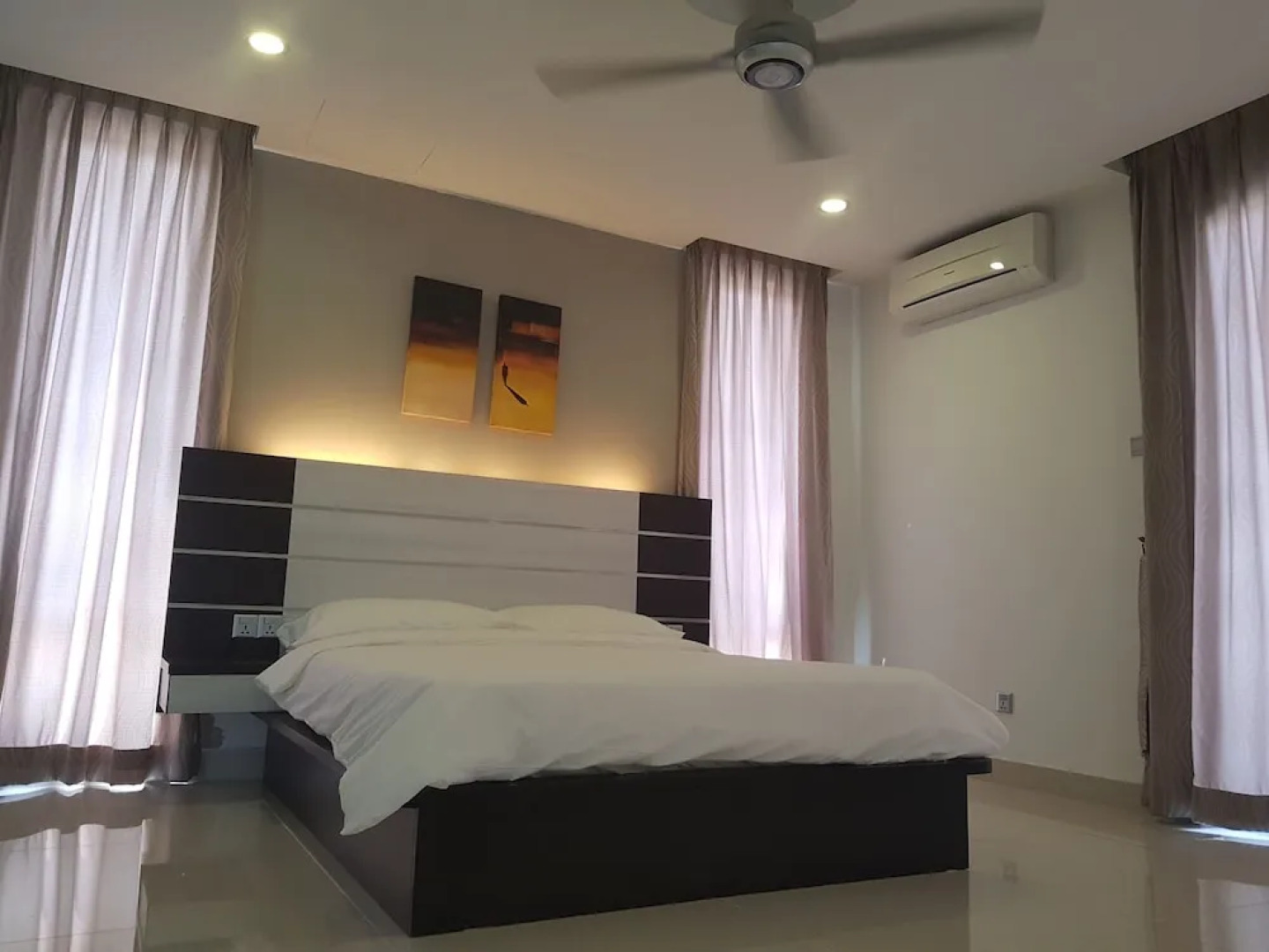 3 Storey Bungalow For Homestay