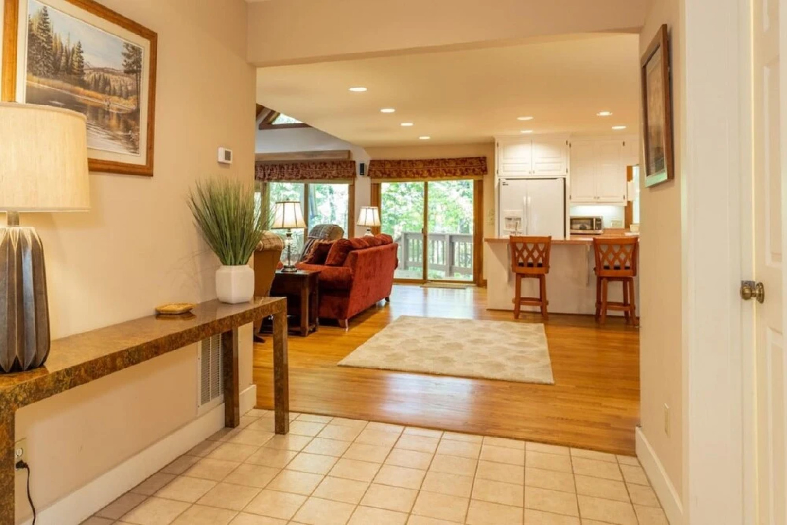 Luxury Wintergreen Near Golf Course Pool Access