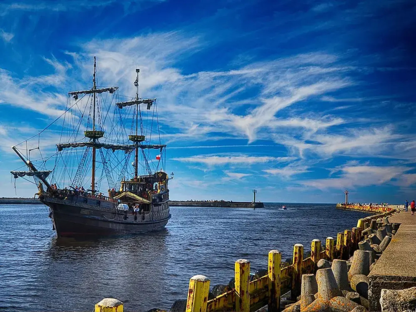 Lovely Holiday Home in Darlowo With Swimming Pool