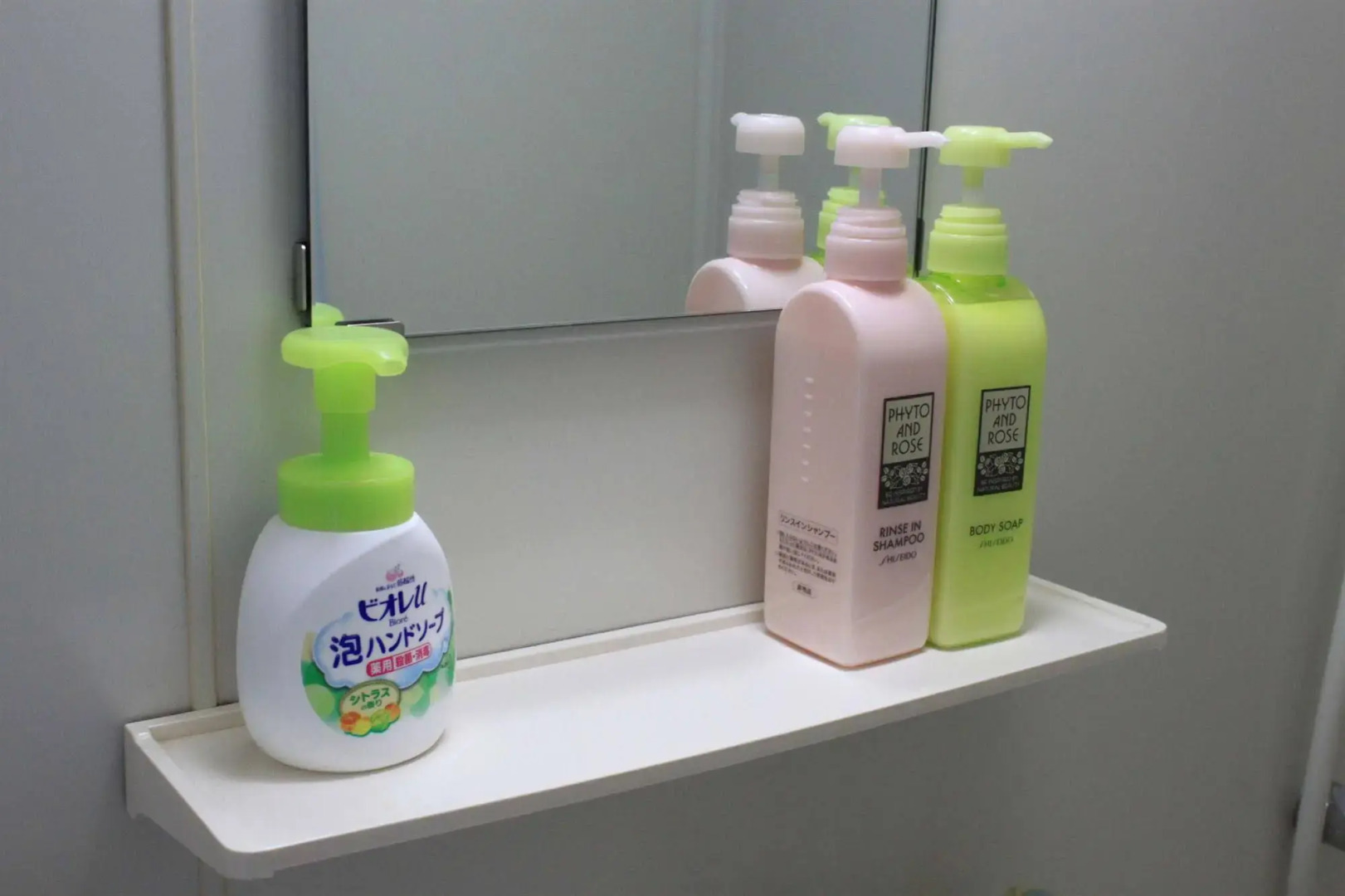 petit-hotel #MELON Furano