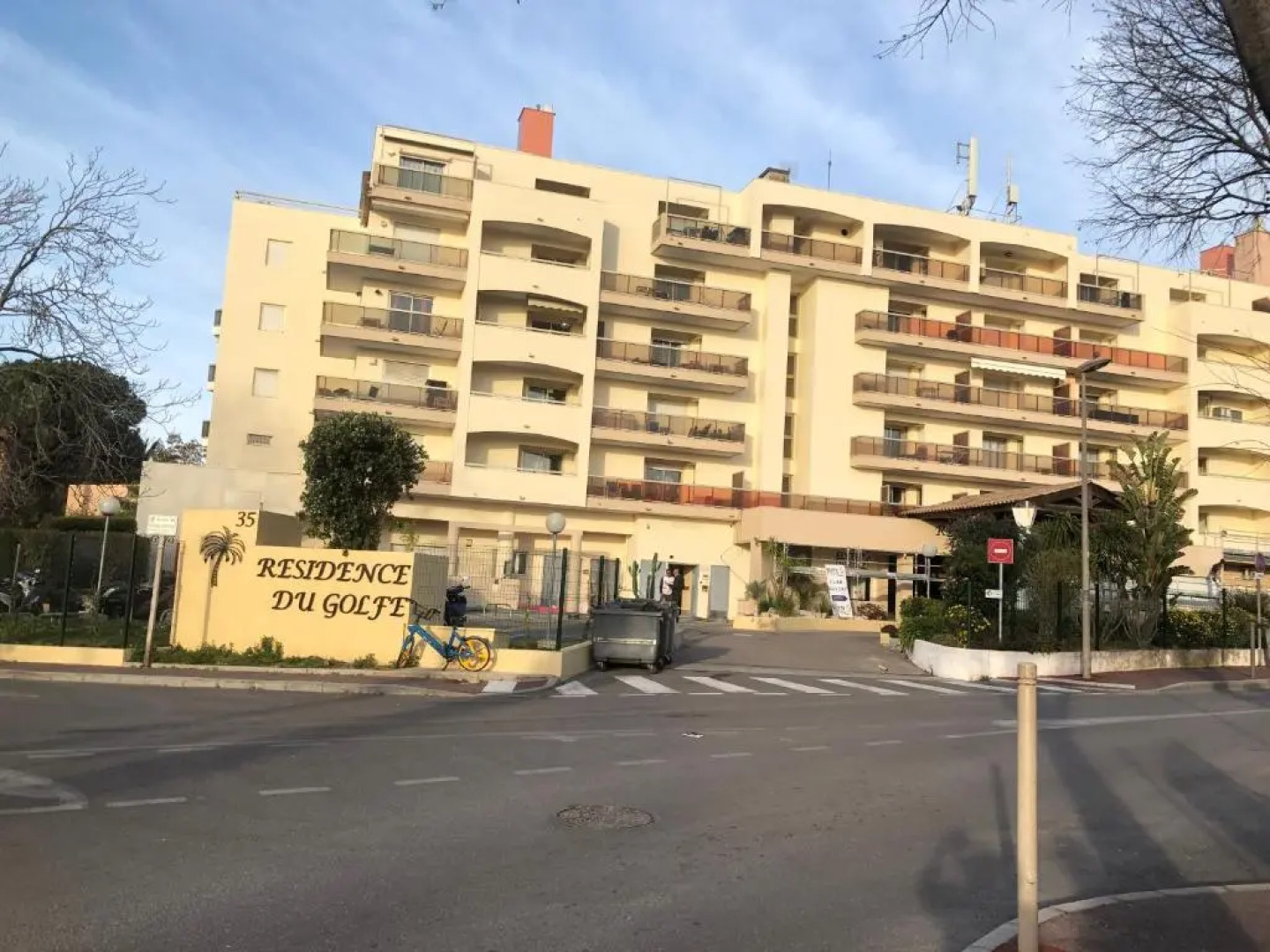 App.T2 De Standing Proche De La Mer