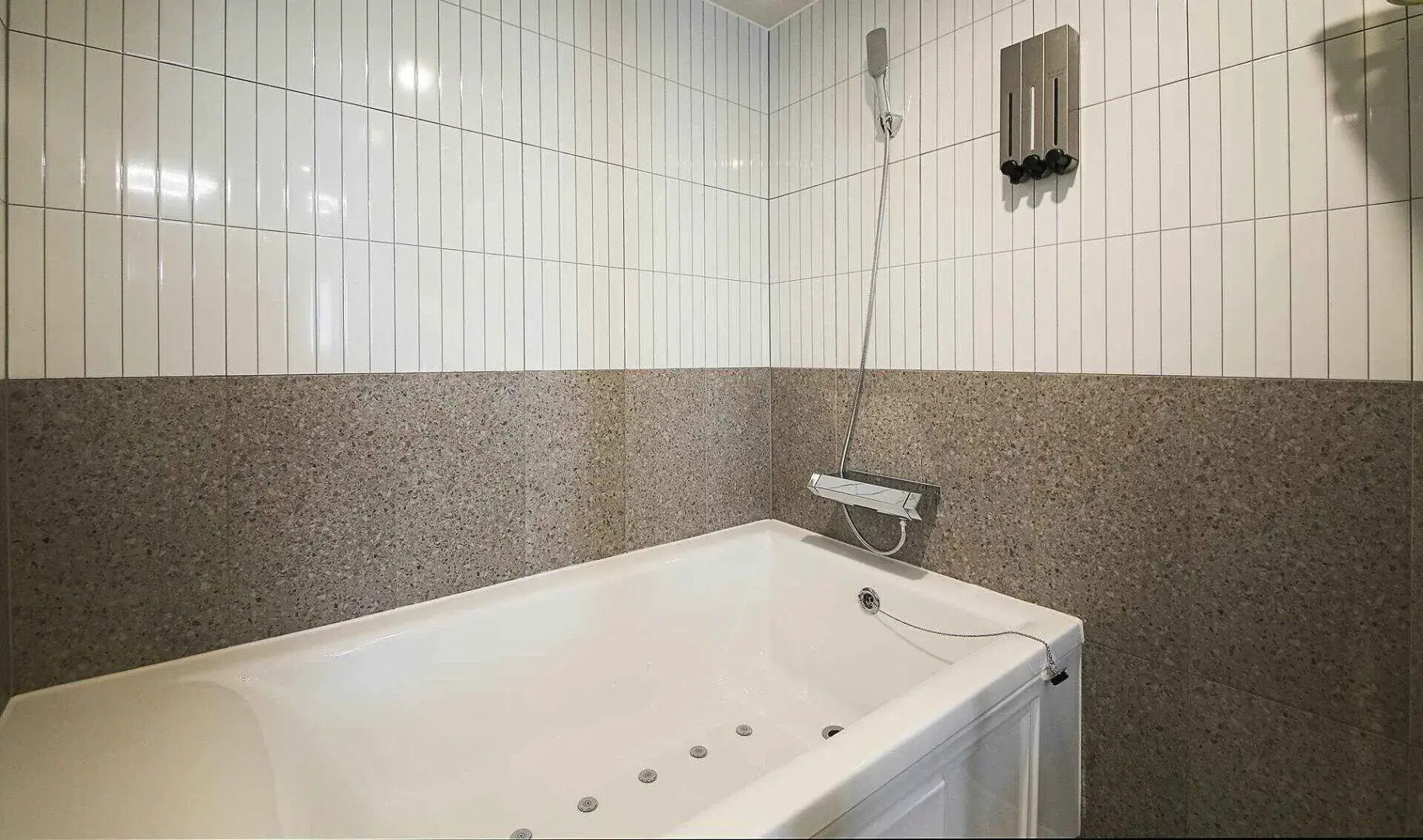 Brown Dot Hotel Chungju City Hall