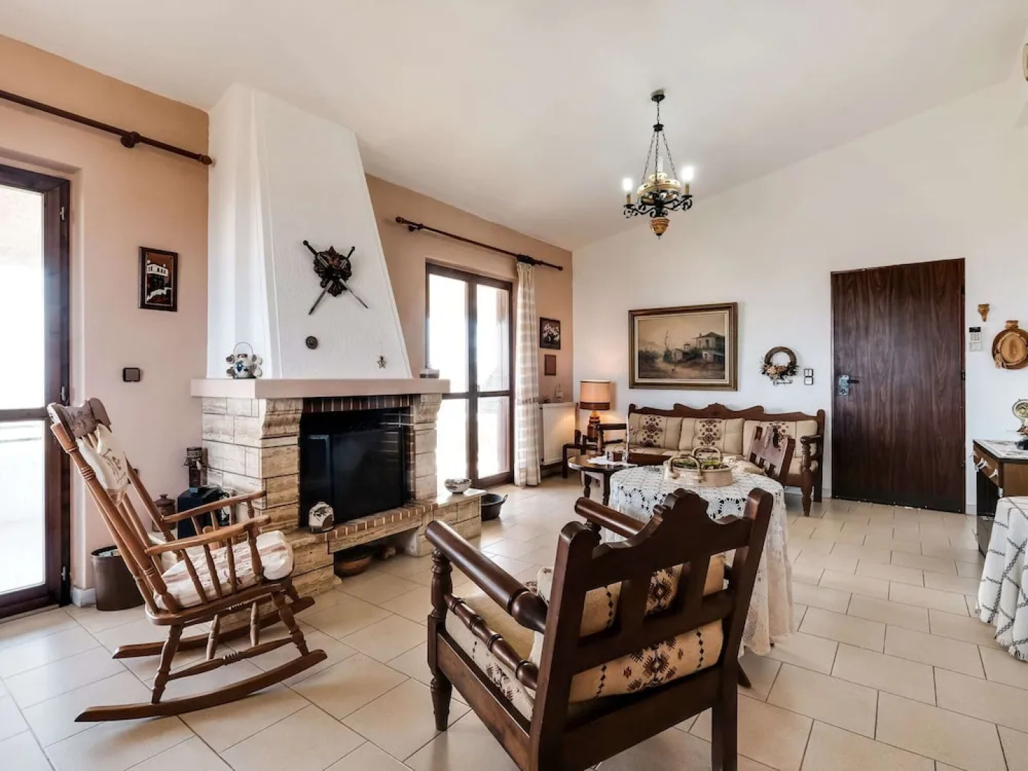 Holiday villa with incredible sea view in Paralia Avlidas