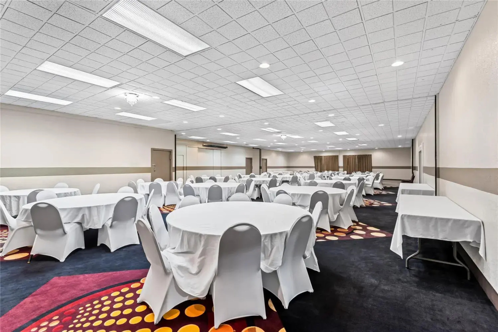 Suburban Studios Fort Dodge