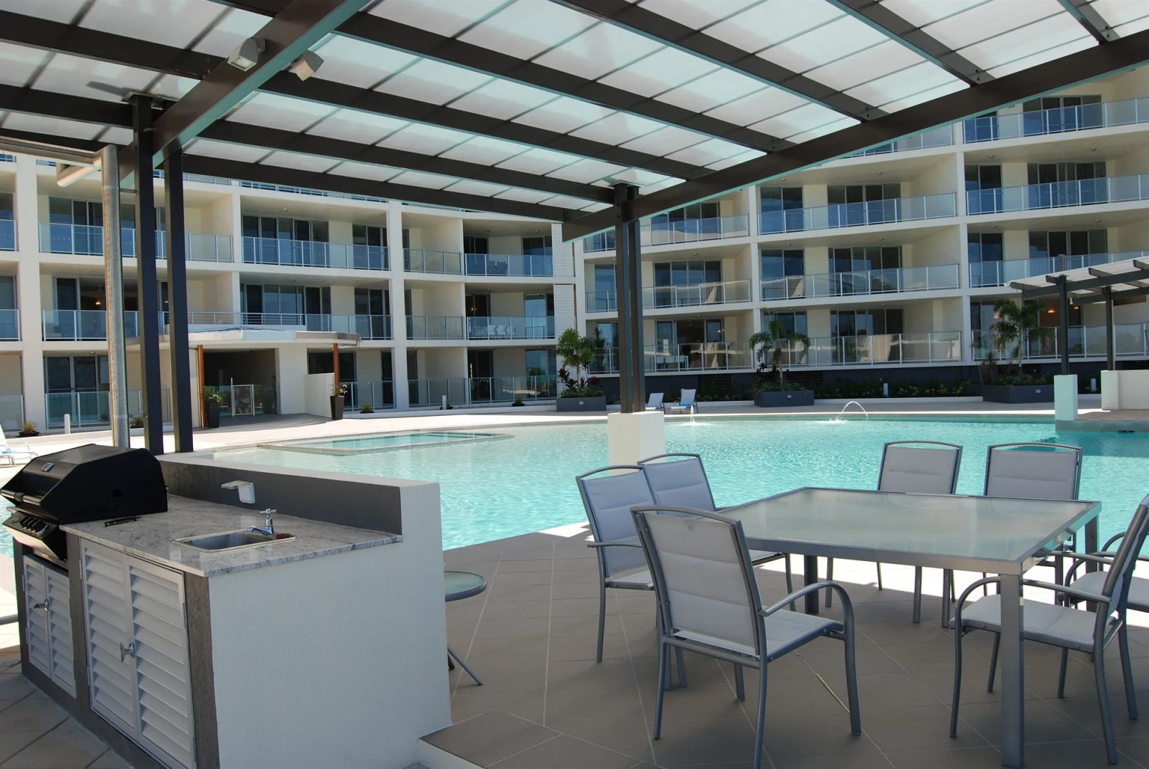 Vue Apartments Trinity Beach