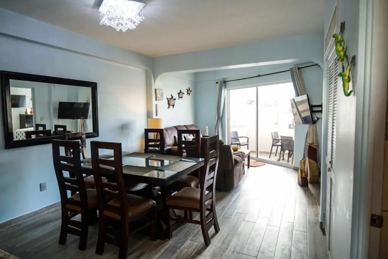 Maz4you Beachfront Condo