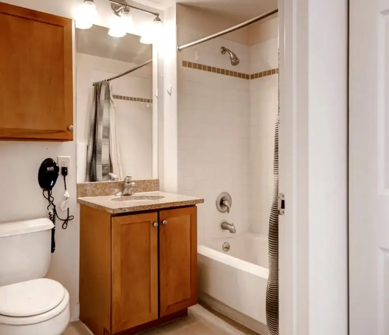 Bluebird Suites near Newport Center