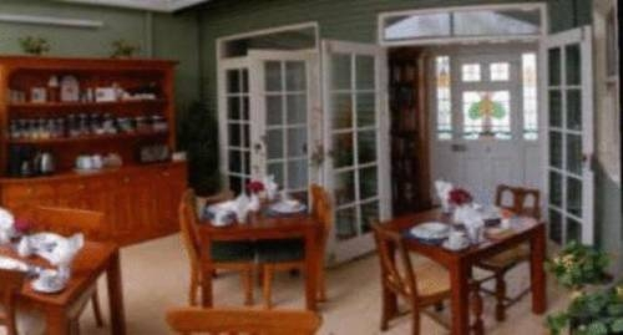 Heritage Cottage Bed And Breakfast