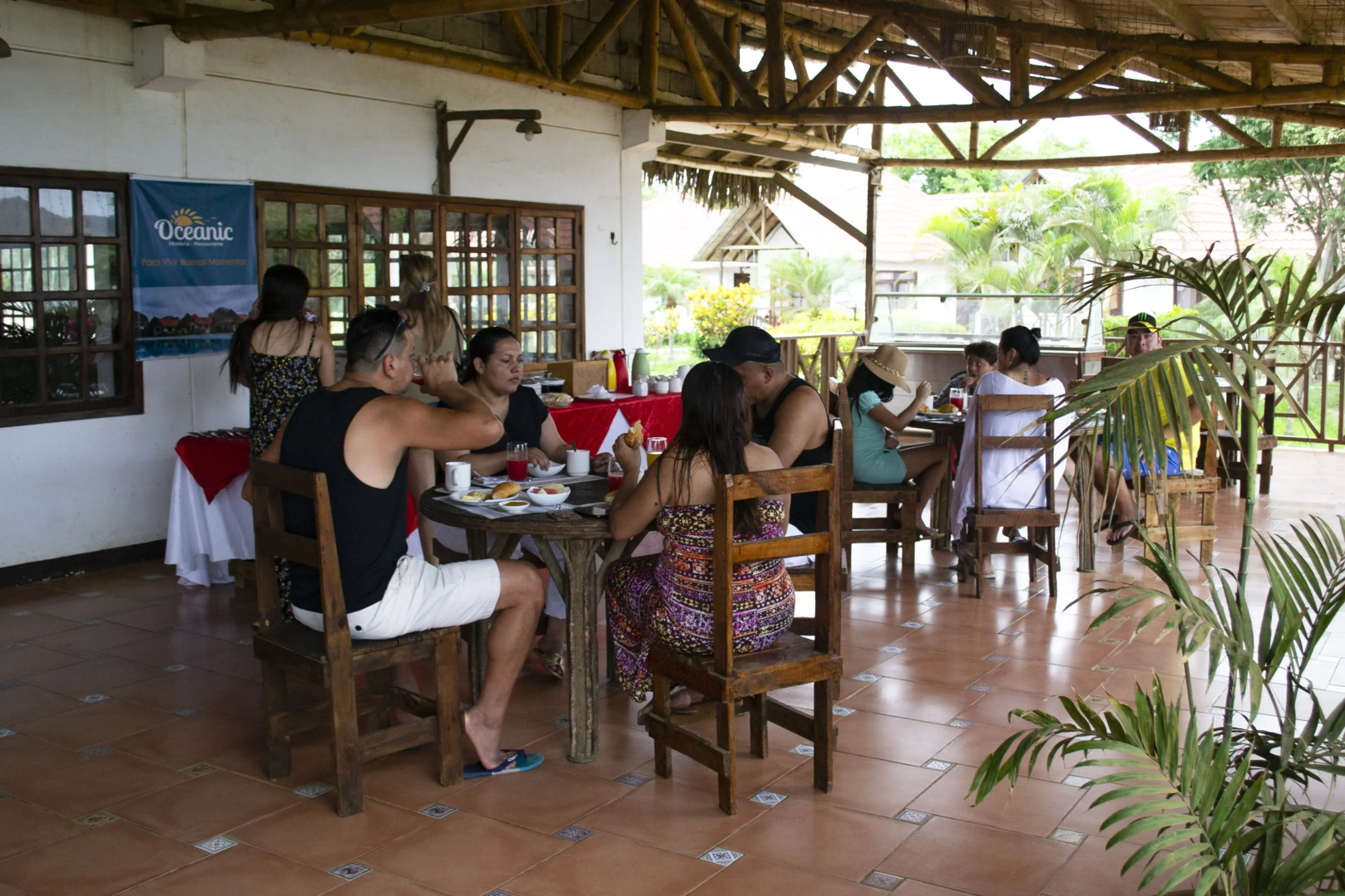 Oceanic Hosteria Y Restaurante