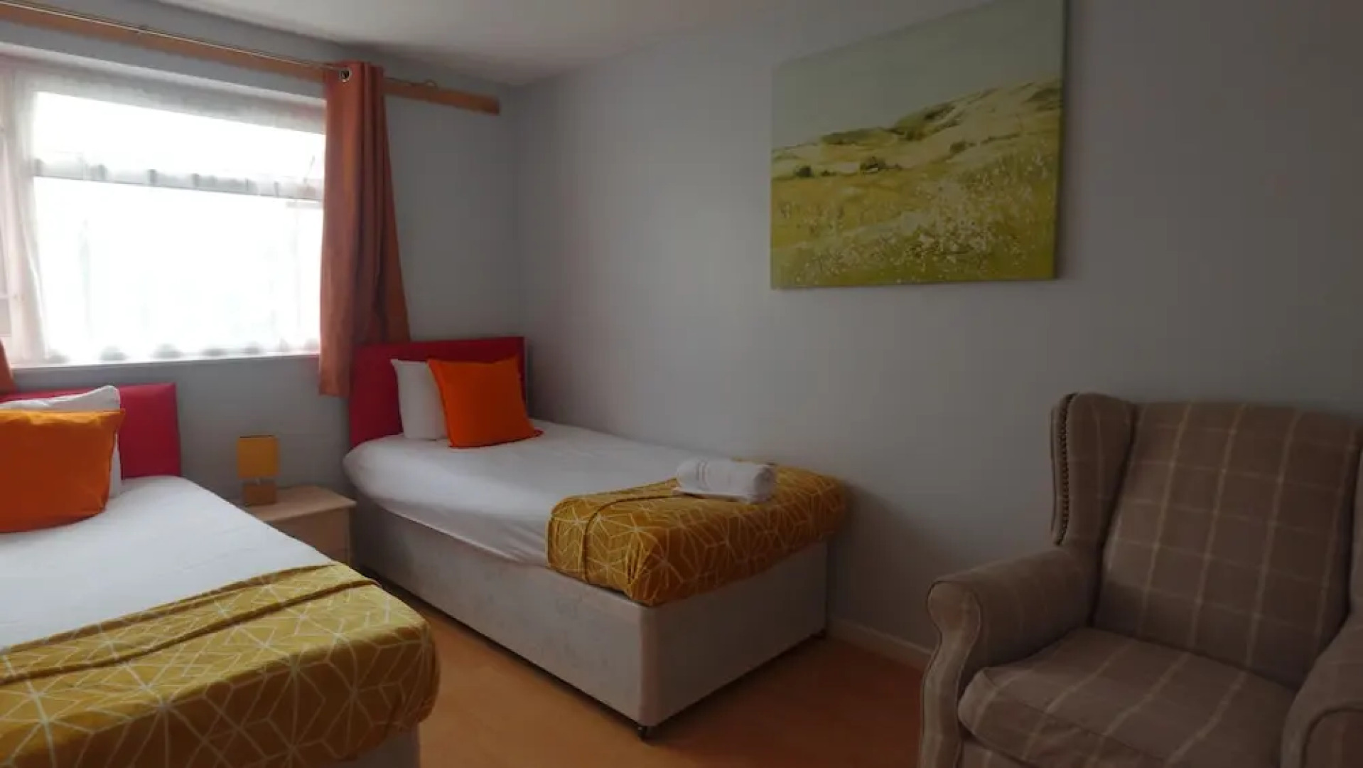 Chelsea House - Huku Kwetu