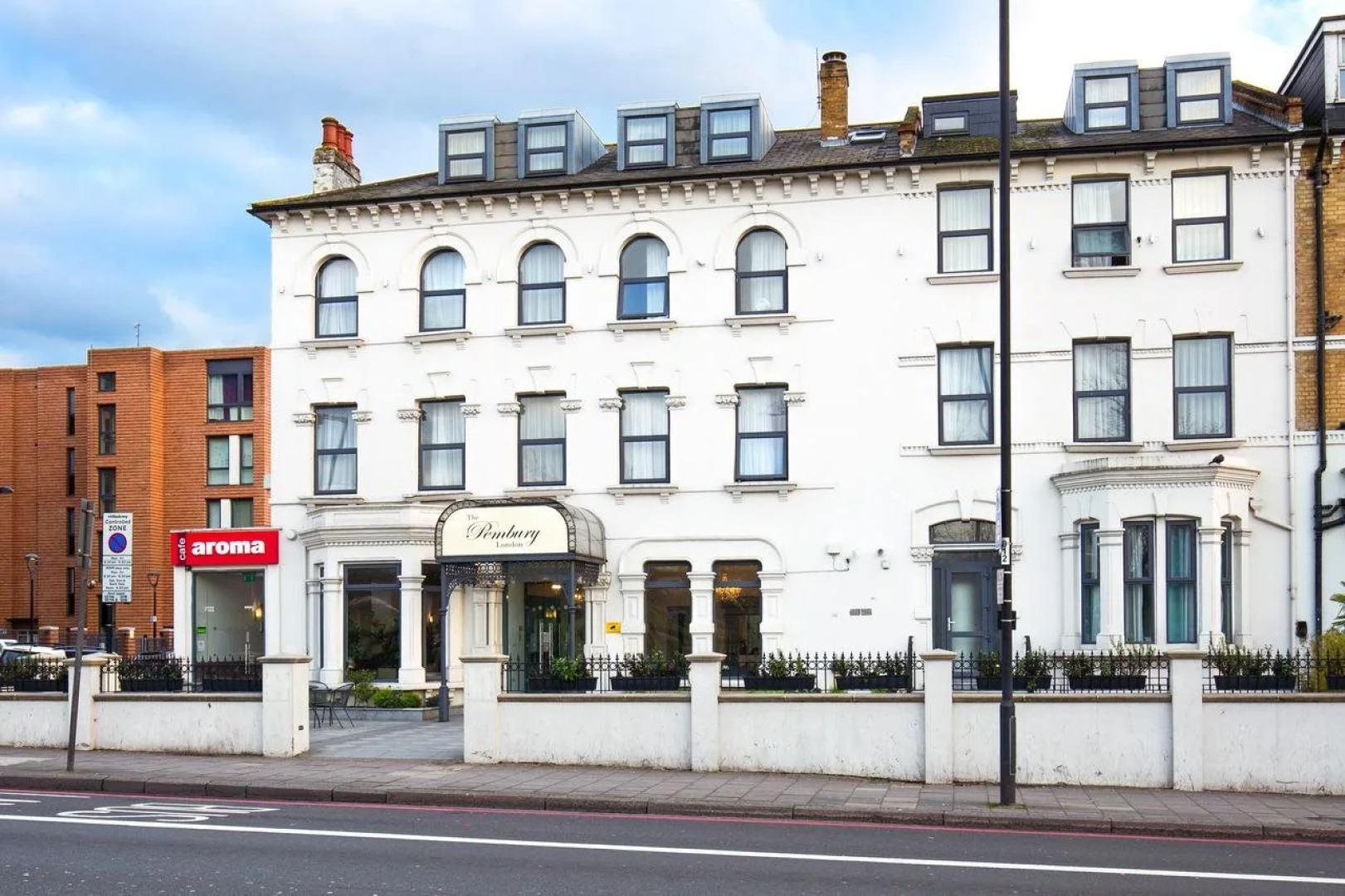 Pembury Hotel