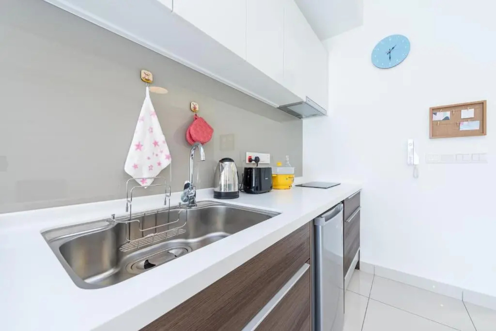 @Mario direct MRT link & 50m infinity pool with jacuzzi