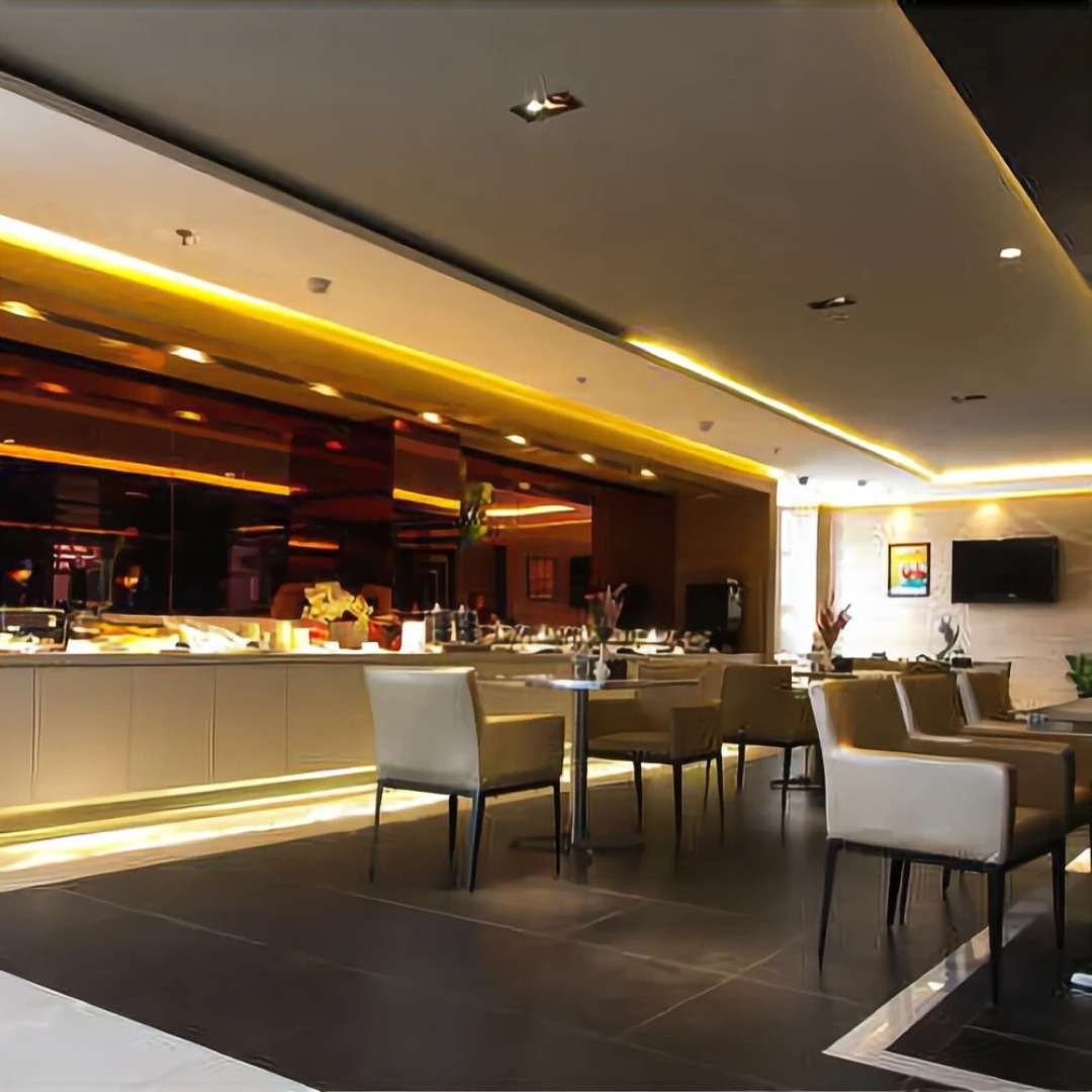 Jinjianglnnlangfangwanda Plaza