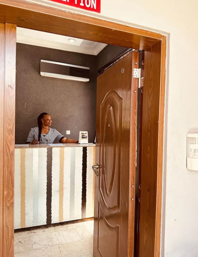 Bates Garden Guest House