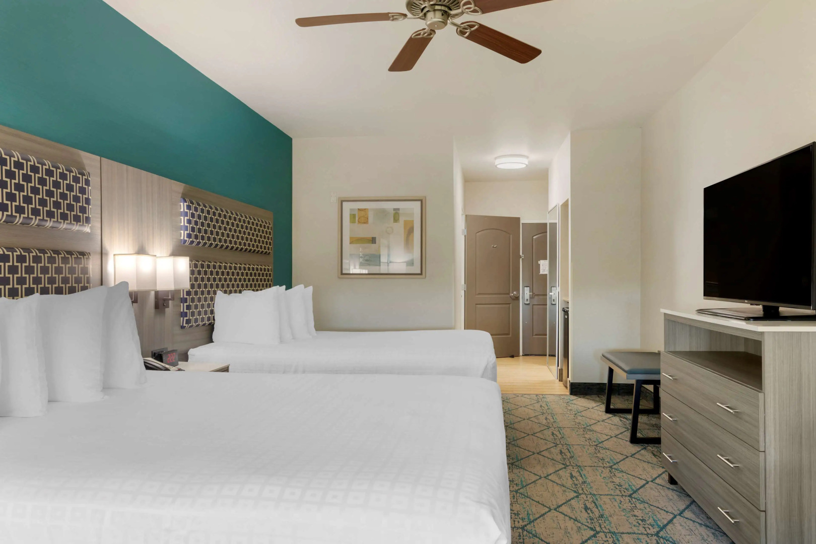 Best Western Plus Wasco Inn & Suites